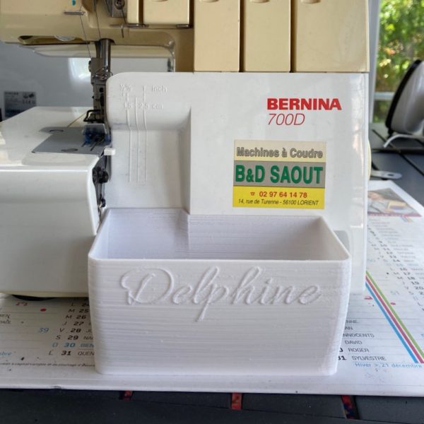 bac à déchets pour surjeteuses Bernina 700D et 800DL machine 1
