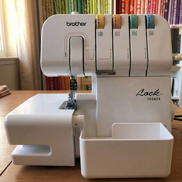 bac surjeteuse Brother 1034DX